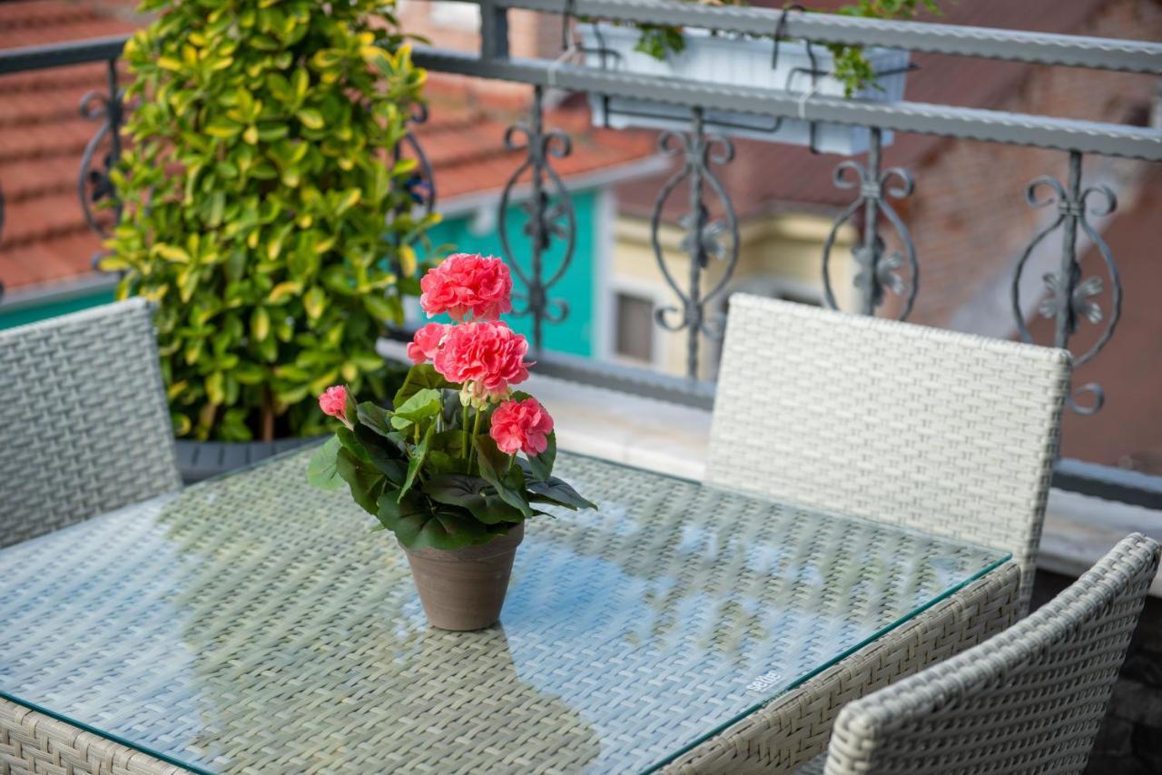 Azalea Mansion Oldcity Istanbul Bagian luar foto